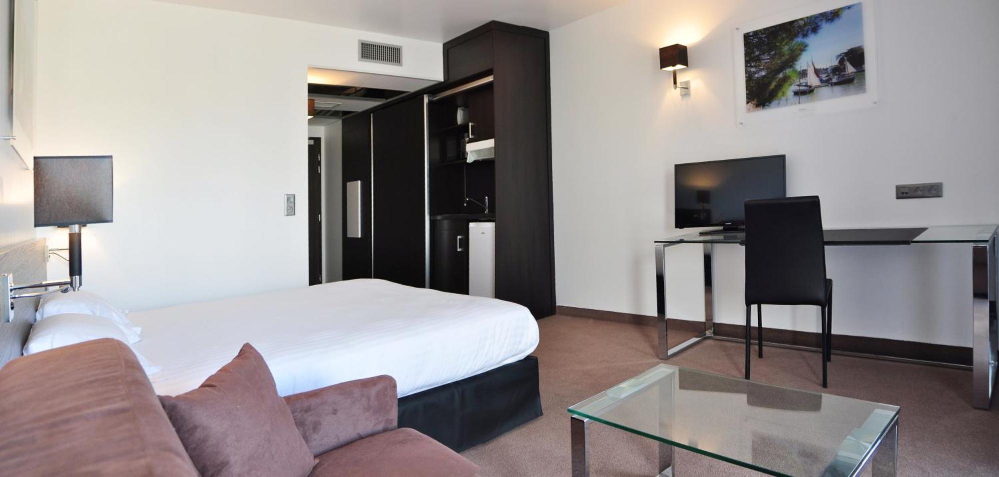 Golden Tulip Pornic Suites- Appart Hotel Room photo