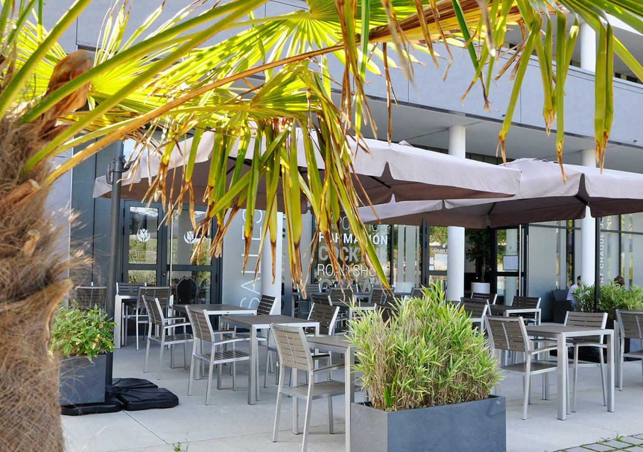 Golden Tulip Pornic Suites- Appart Hotel Exterior photo