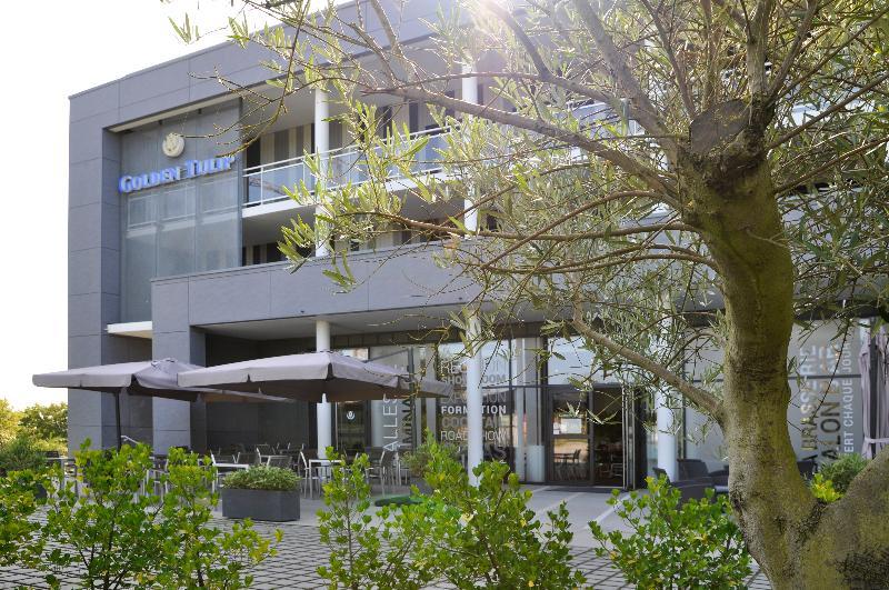 Golden Tulip Pornic Suites- Appart Hotel Exterior photo